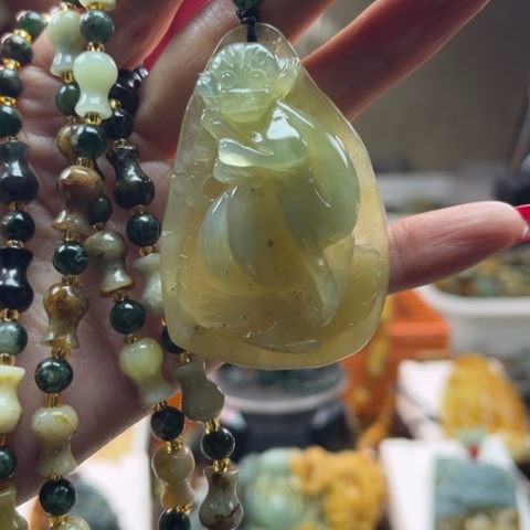 岫玉挂件未镶嵌挂件