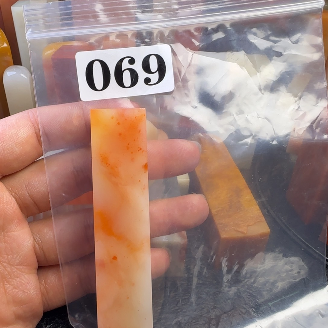 老挝石W****tujjnnnnnnnnmmm