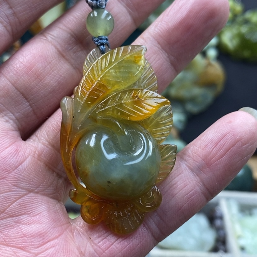 【闪购商品】未镶嵌岫玉吊坠