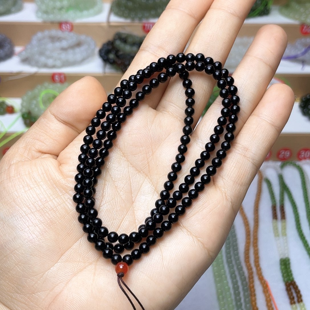 和田玉颈饰未镶嵌爱*己4mm