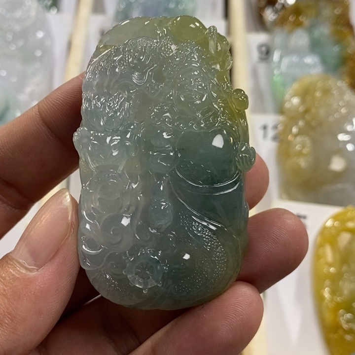 颈饰未镶嵌翡翠许**i财神