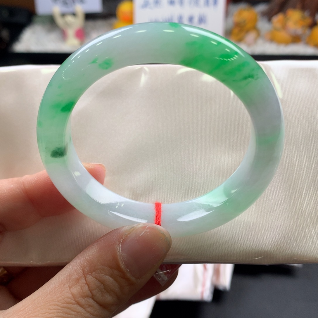 翡翠未镶嵌手镯51.5正圈（有贯穿纹裂），107号
