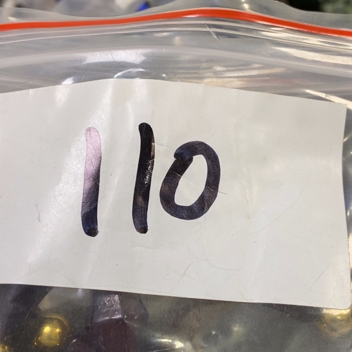 秋***娜娜文玩杂项专属链接