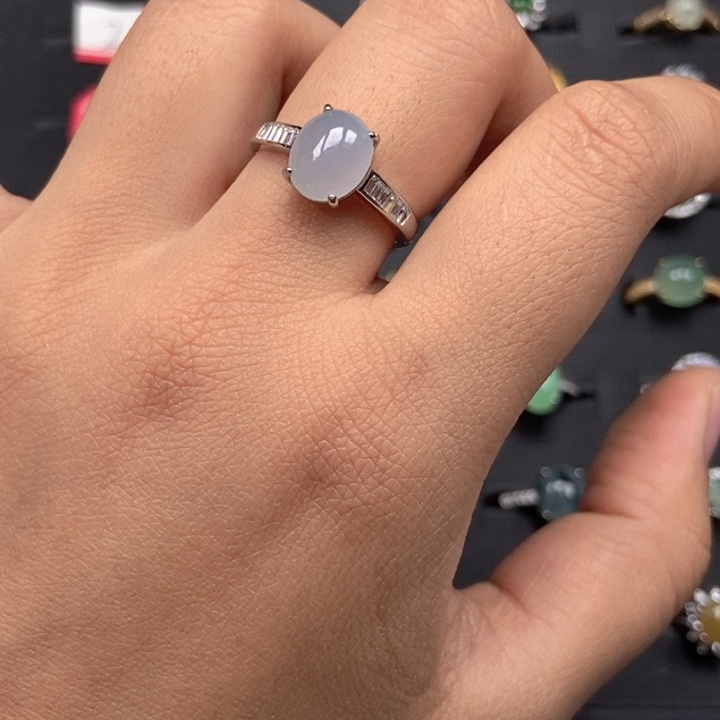 翡翠未镶嵌戒指戒指