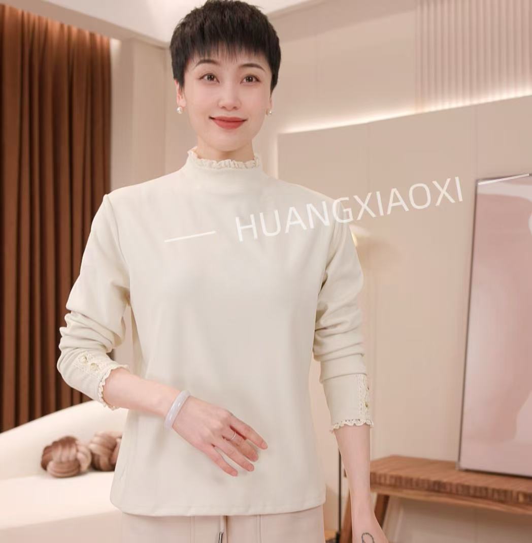 1926设计师款~双面德绒花边纽扣半高领打底衫！