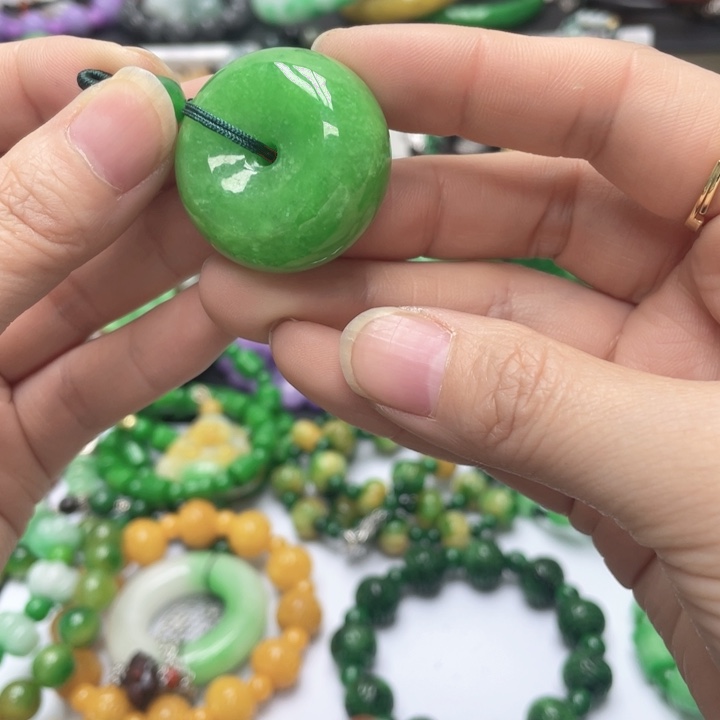 翡翠未镶嵌手链项链31