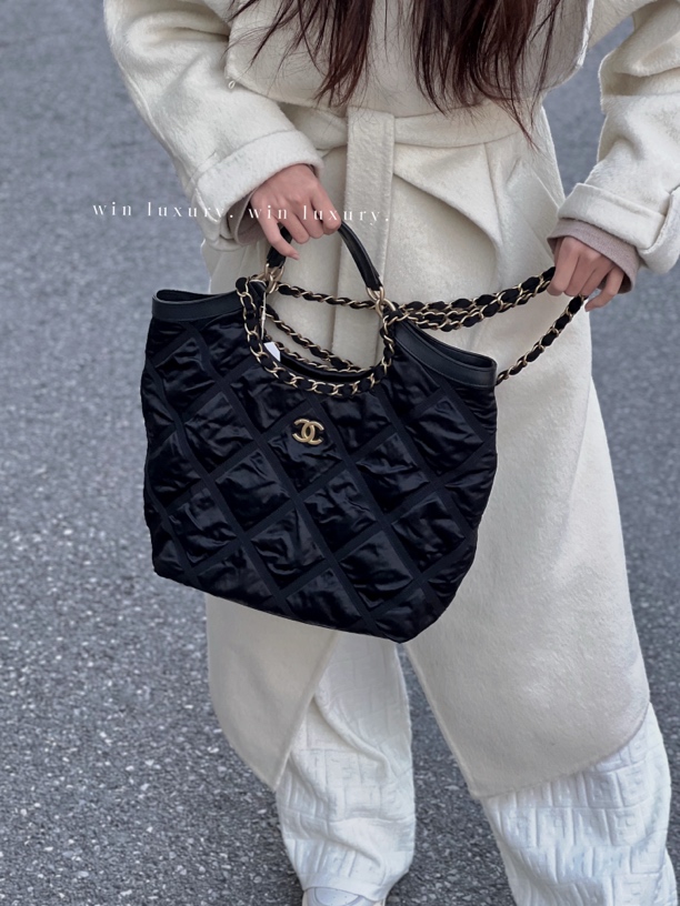 95新 Chanel/香奈儿 22p黑金尼龙购物袋maxi手提单肩包 芯片款