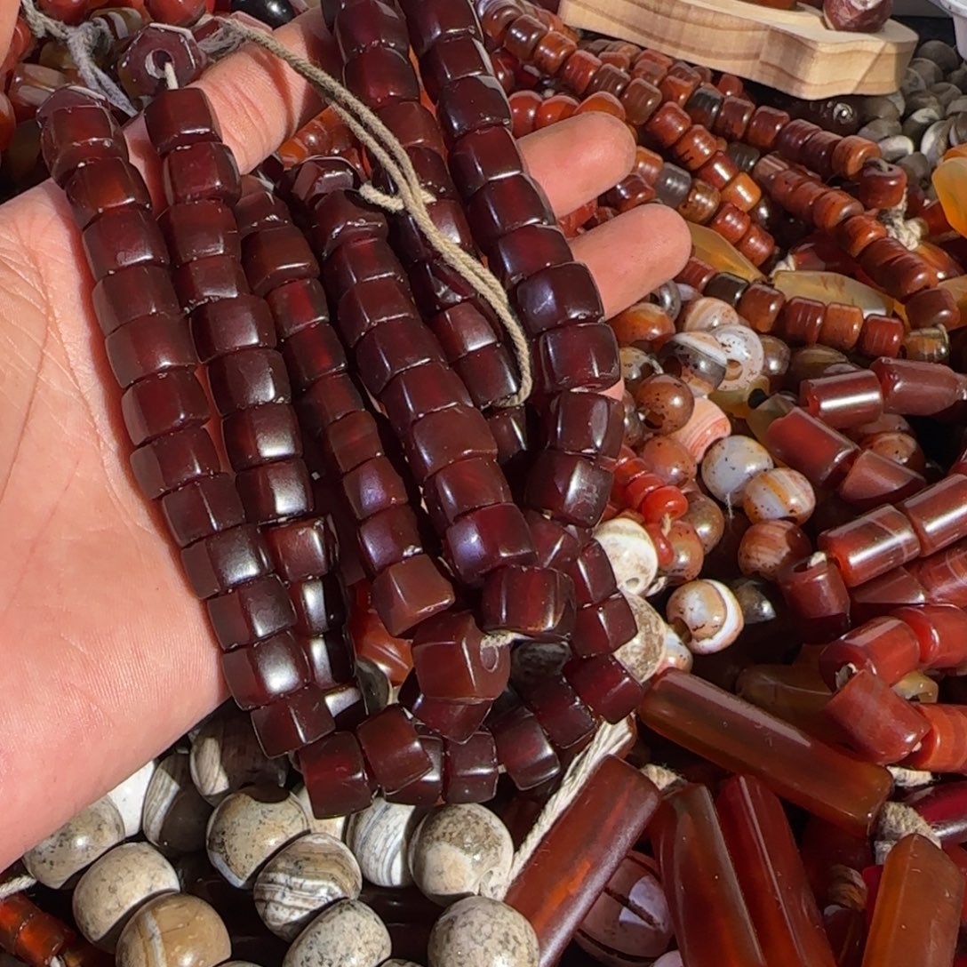 虎***猫玛瑙/玉髓未镶嵌颈饰