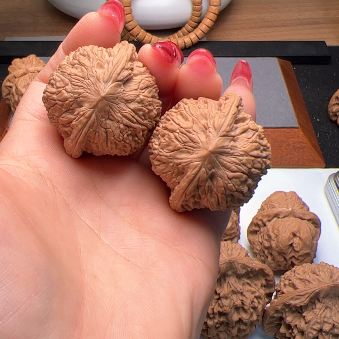 文玩核桃把件泥鳅38