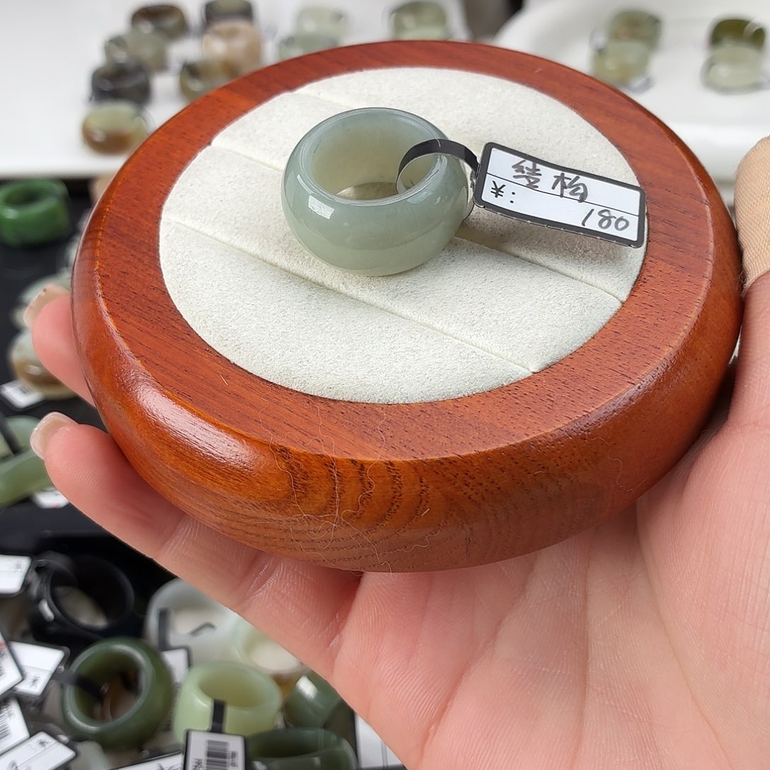 和田玉（糖玉）未镶嵌戒指Q35奶蓝墩墩内径17.1