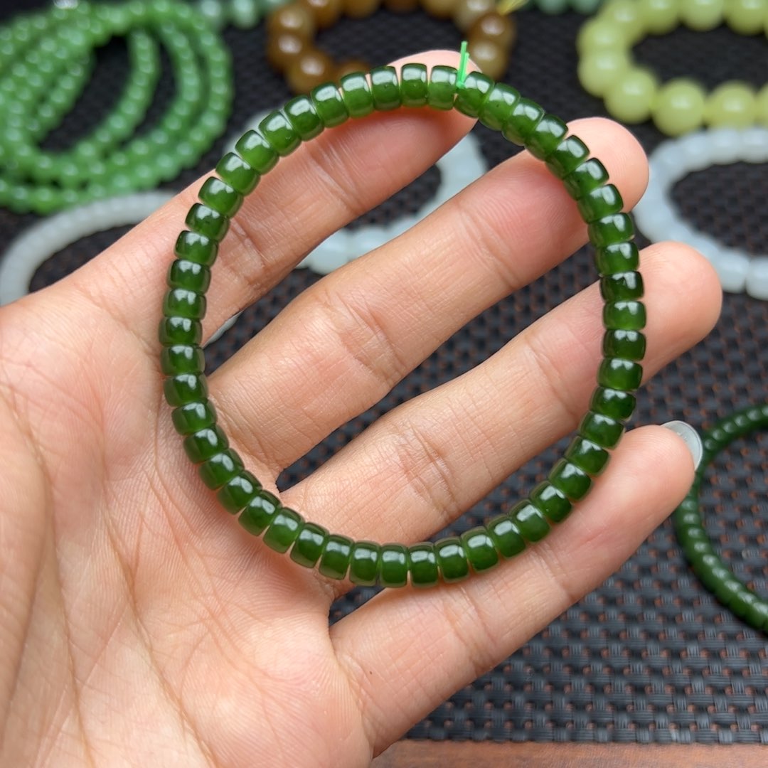 和田玉手链未镶嵌