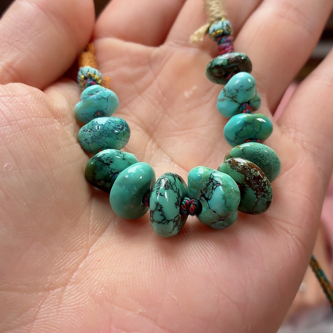 未镶嵌绿松石珠宝奇石