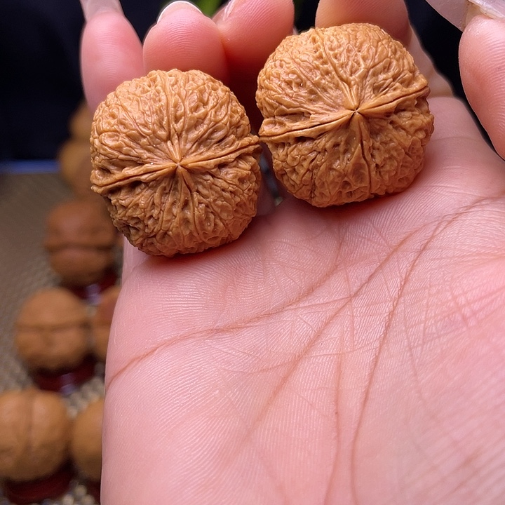 文玩核桃把件6密石四愣