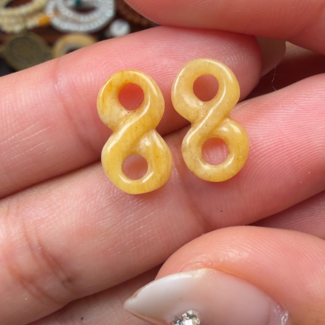 树脂制品八字环配饰