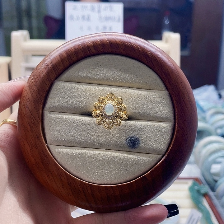 翡翠未镶嵌颈饰天然翡翠