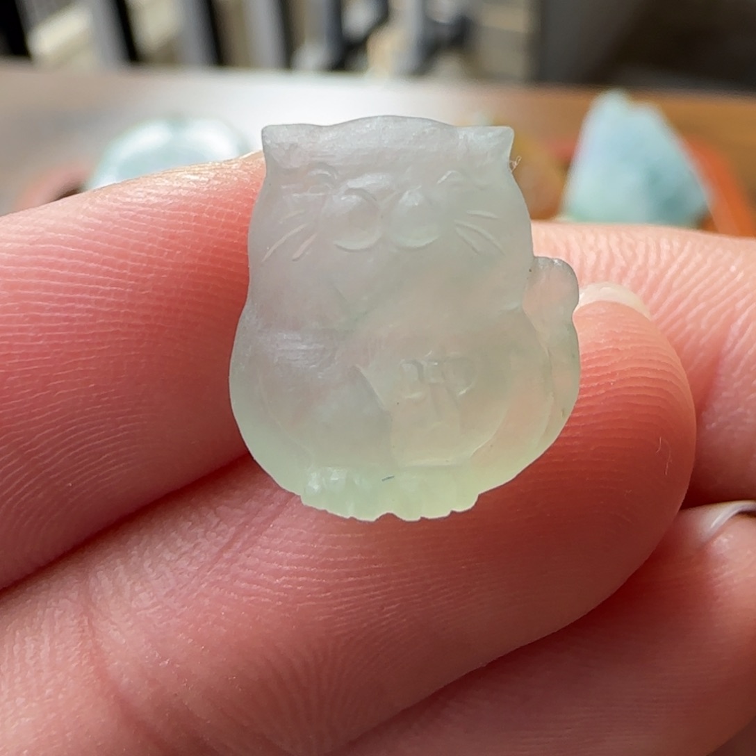 定制翡翠未镶嵌小猫