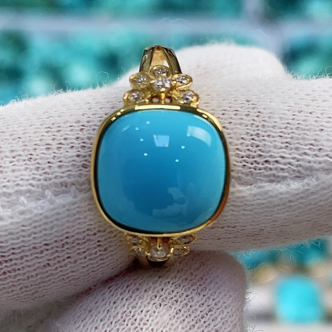 绿松石配饰未镶嵌