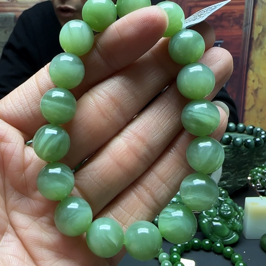 和田玉手串未镶嵌