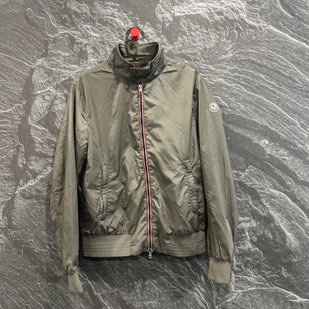 蒙口经典灰彩条拉链教练防风夹克/2码/99新/01038