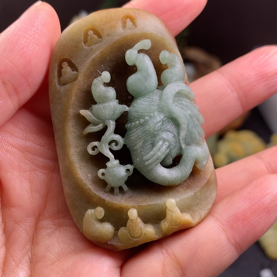 定制翡翠未镶嵌翡翠
