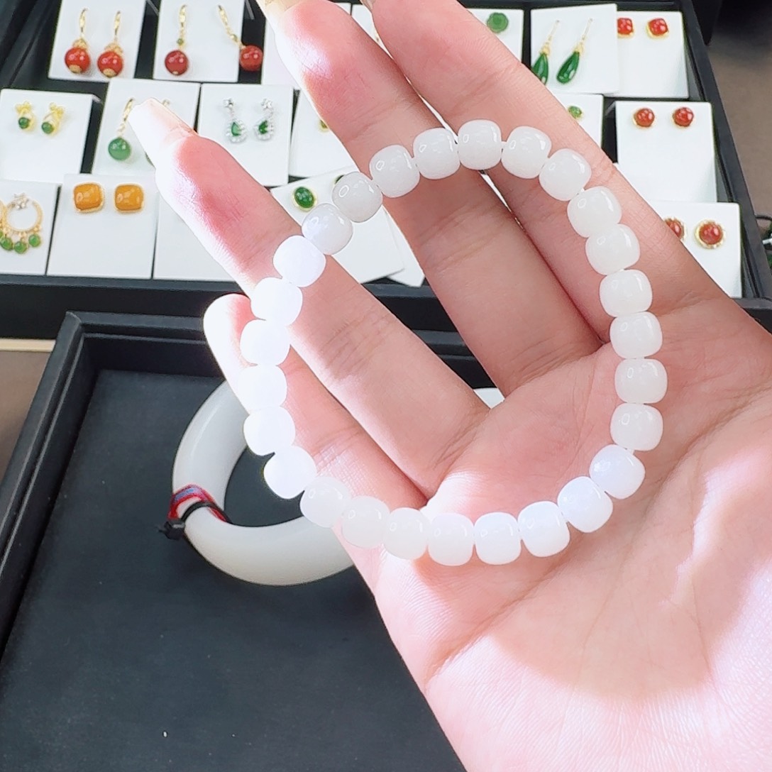 和田玉未镶嵌颈饰白玉老型卡7