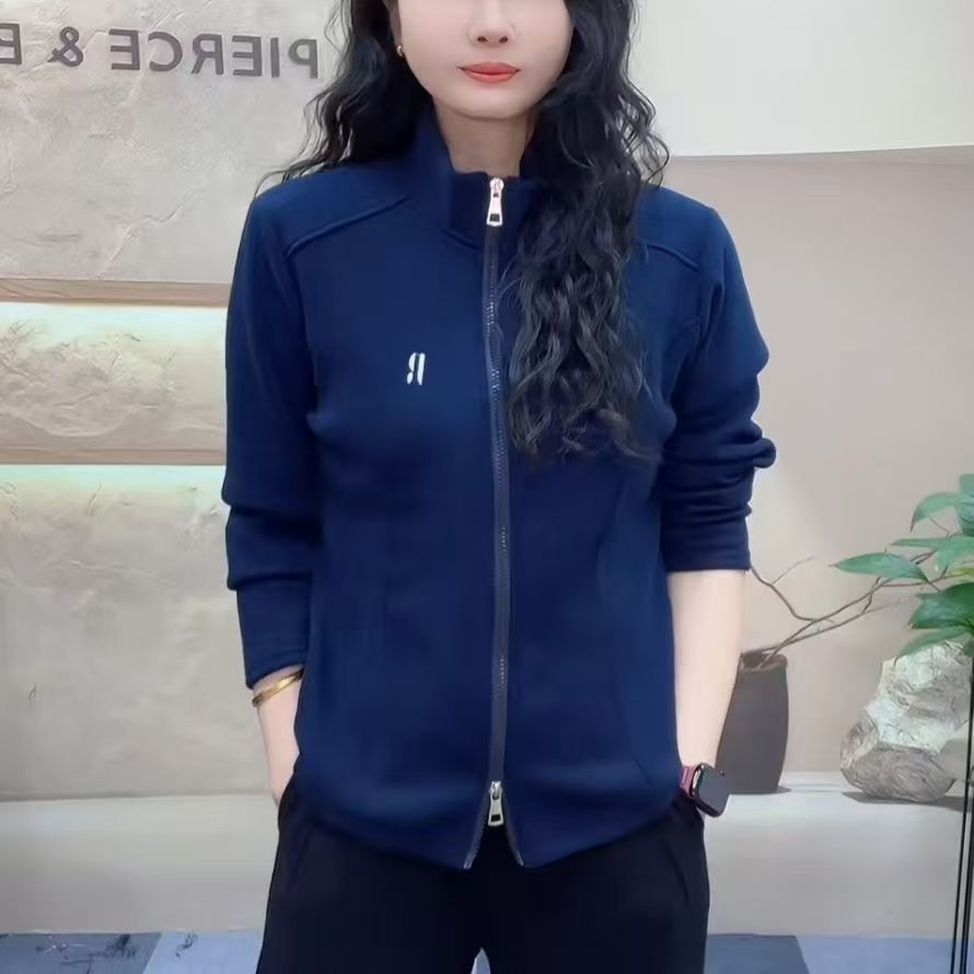 韩版新款时尚显瘦2025洋气拉链开衫加厚冬季上衣潮流减龄加绒外套