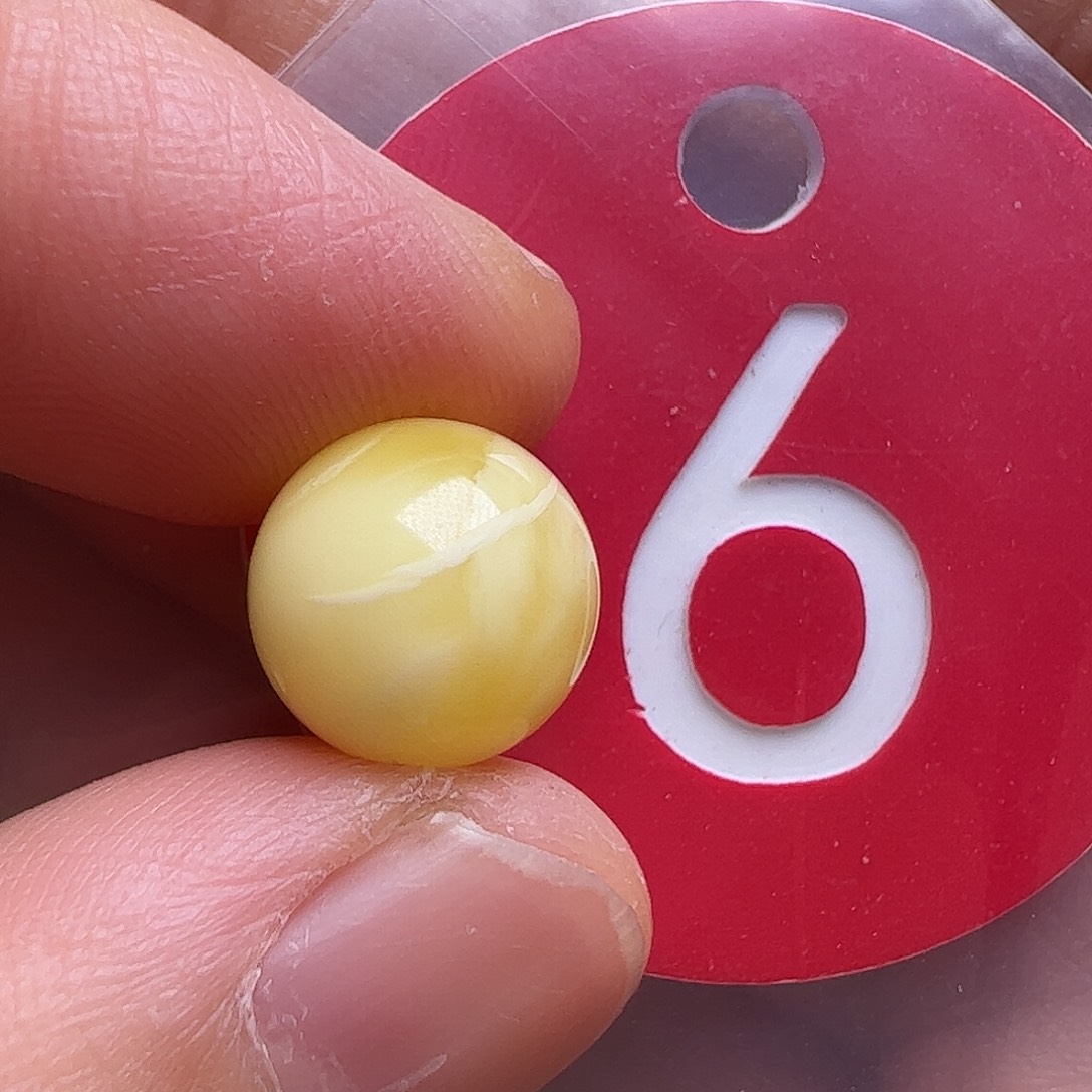 蜜蜡未镶嵌珠宝奇石10m m微瑕