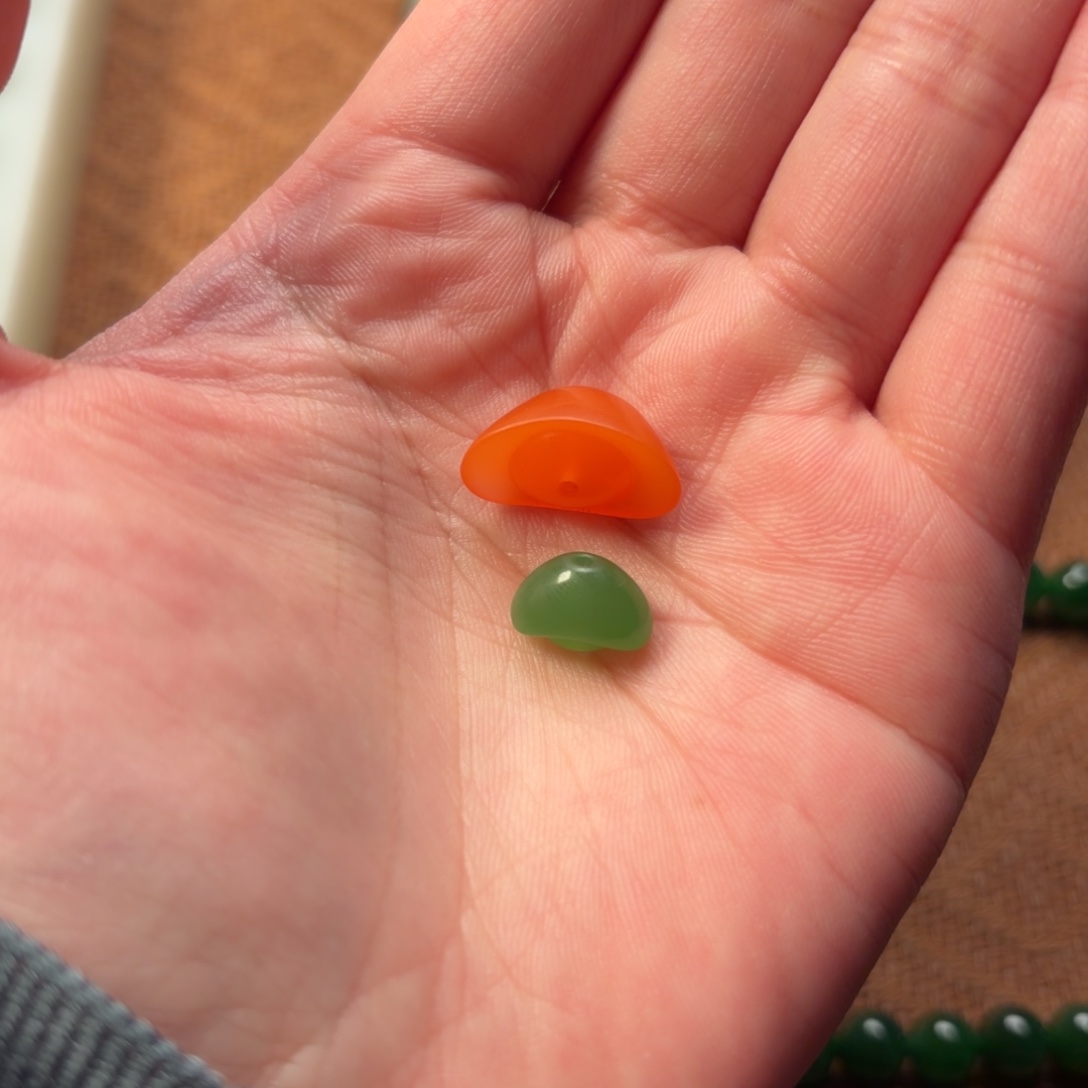 多***品和田玉未镶嵌颈饰