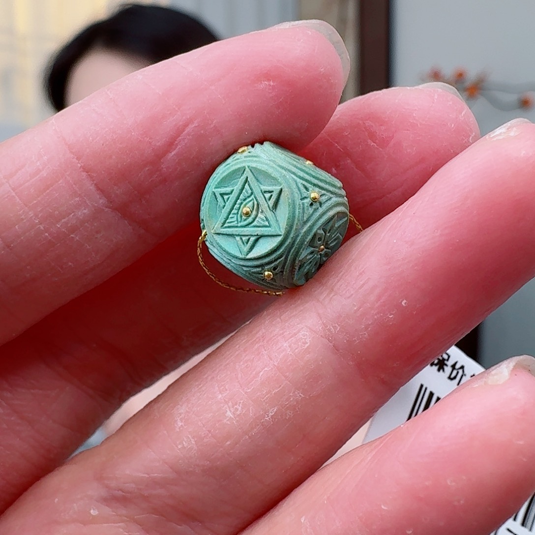 未镶嵌绿松石珠宝奇石