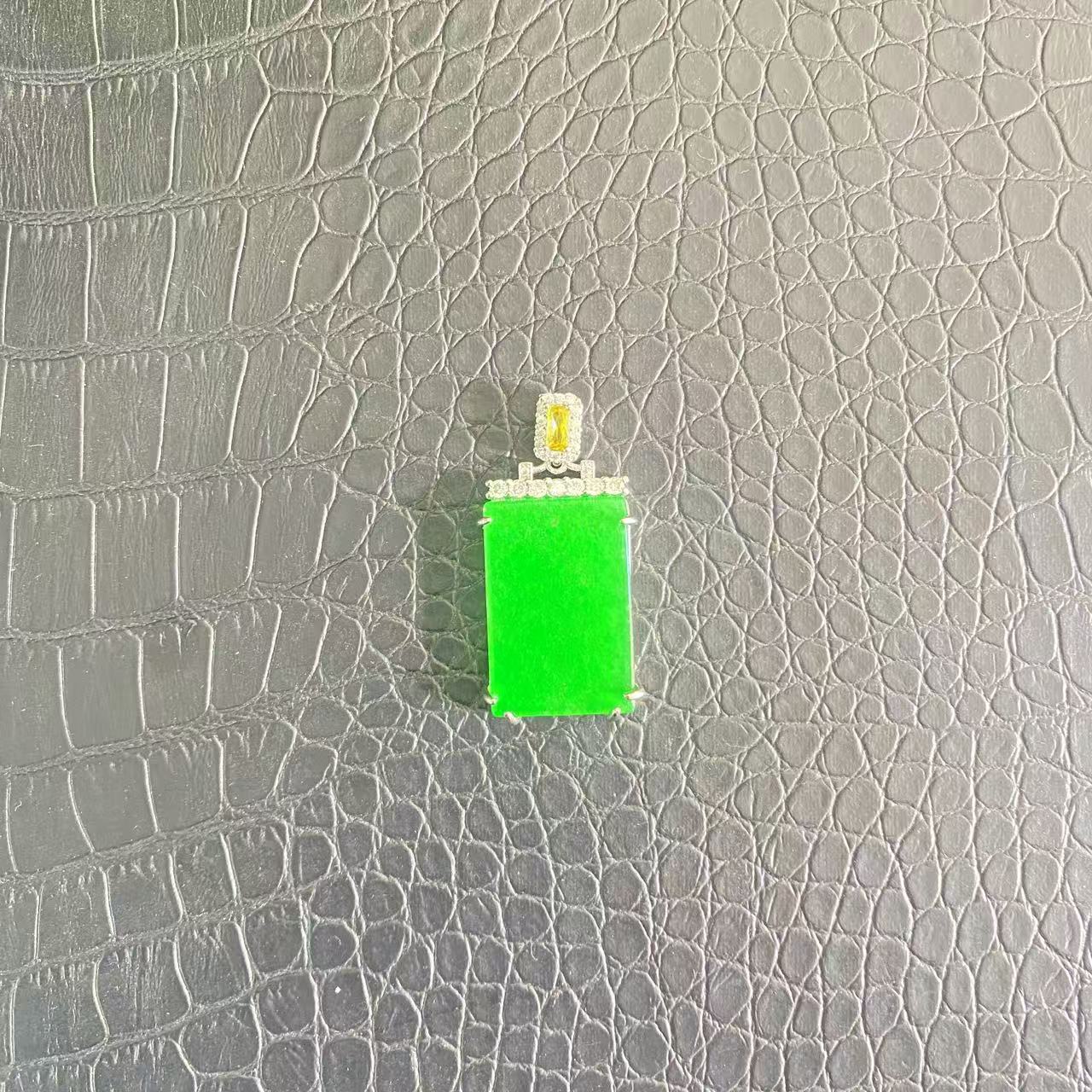 R-31精美时尚吊坠多样性发一件