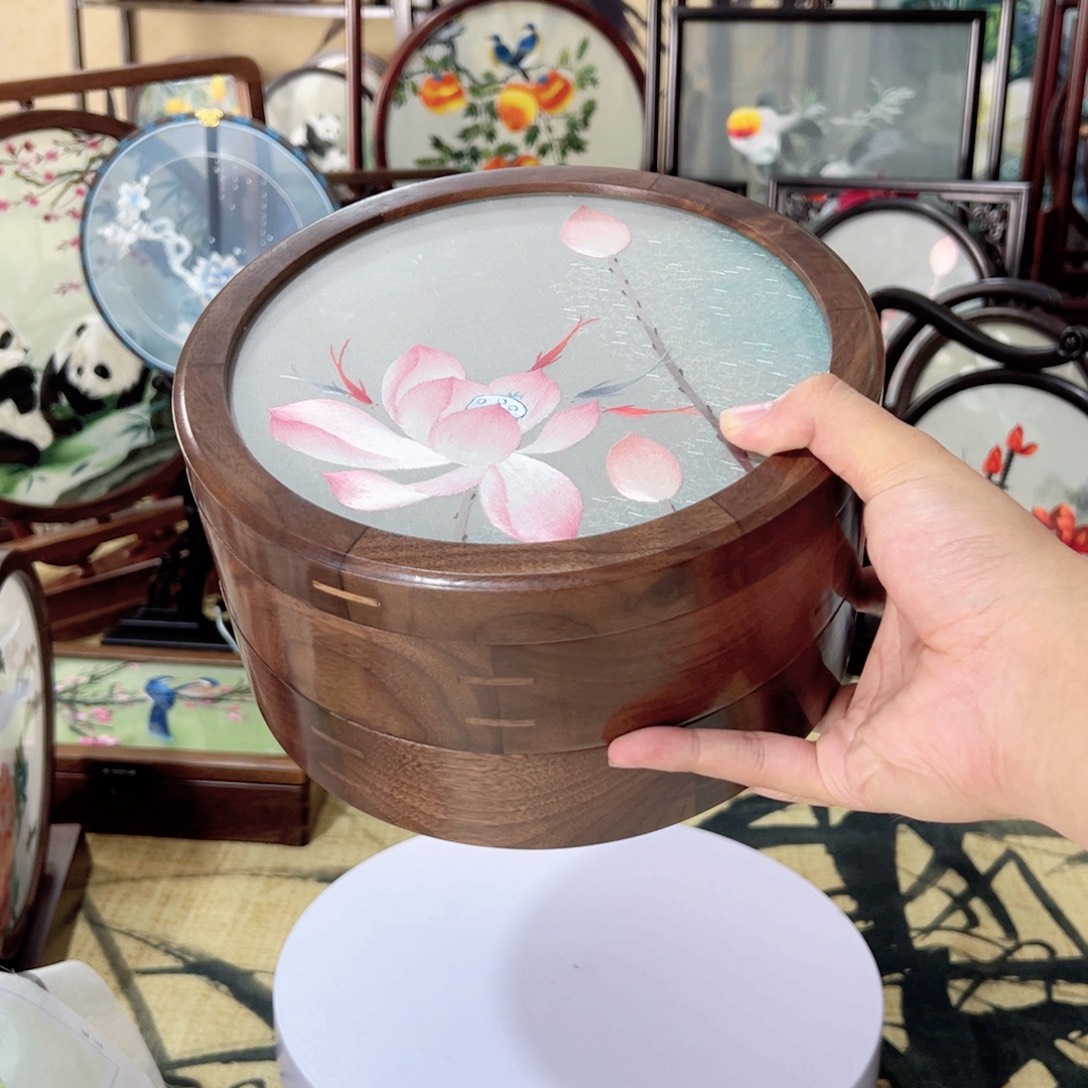 织绣苏绣糖果盒手工
