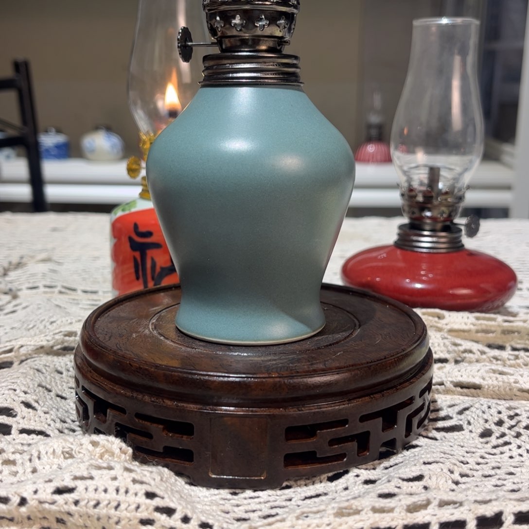 摆件景德镇陶瓷香薰灯