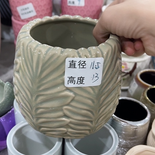 多肉绿植陶瓷花盆9.9包邮，有孔