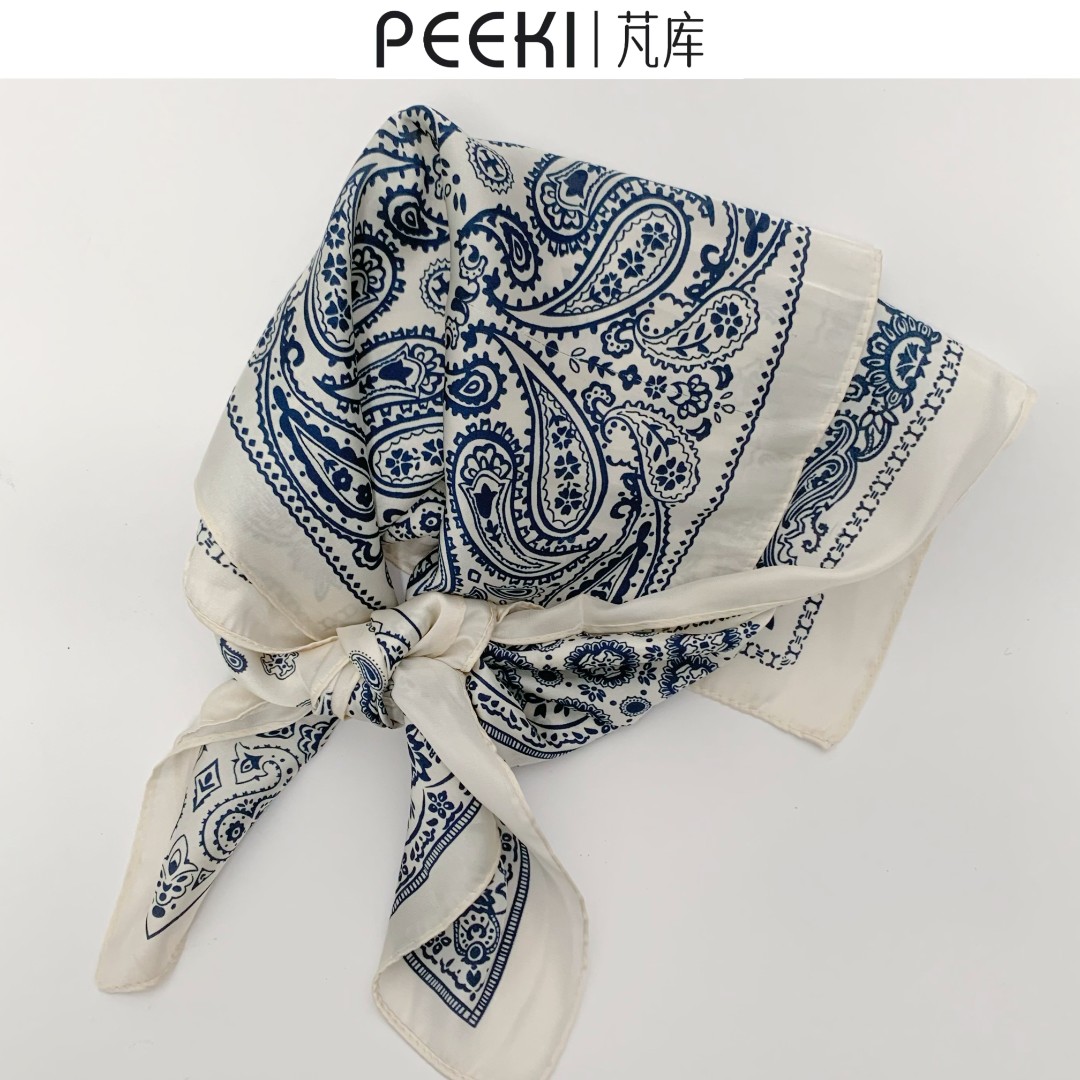PEEKI/时尚百搭 通勤职场 韩版气质高级感小方巾