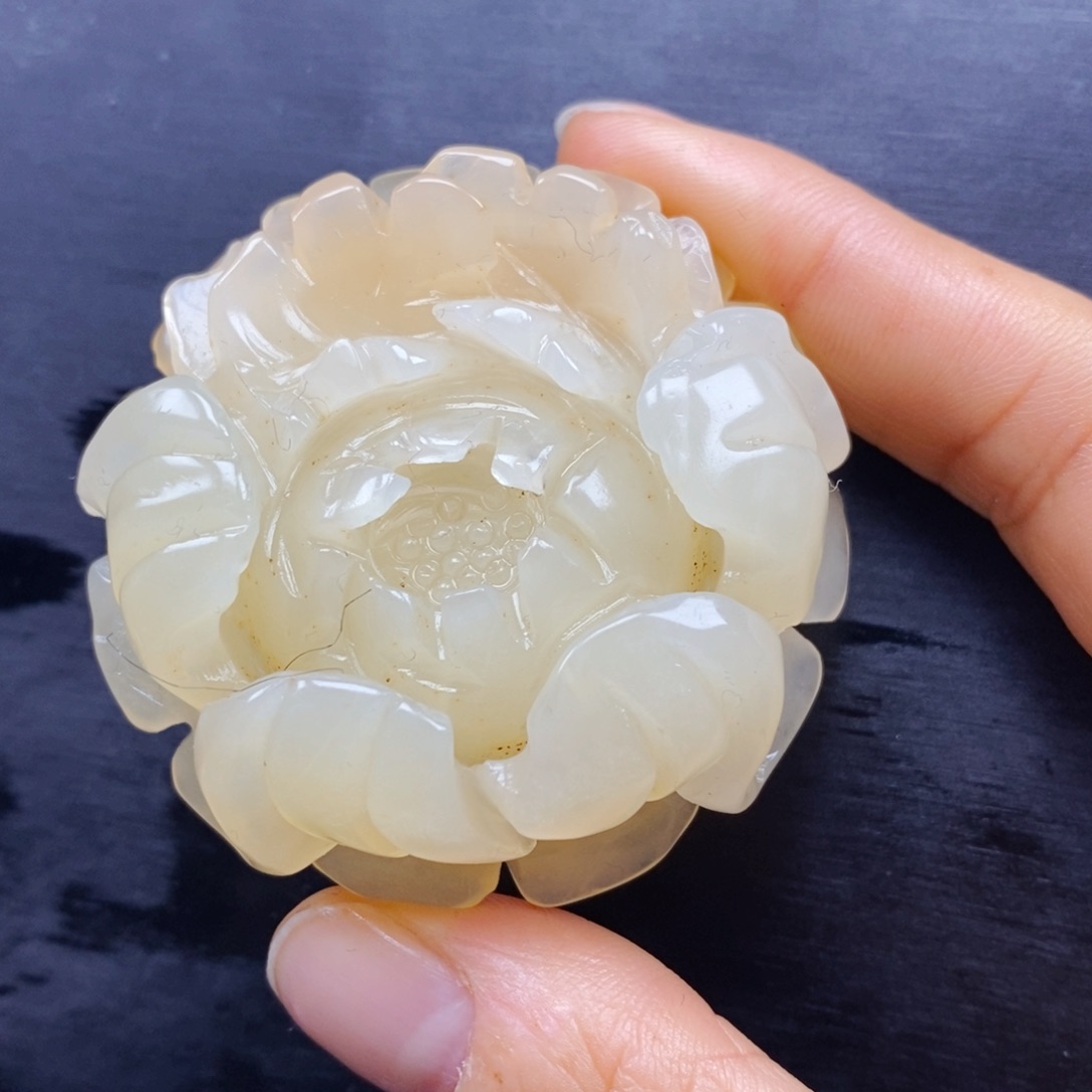 石英质玉颈饰未镶嵌
