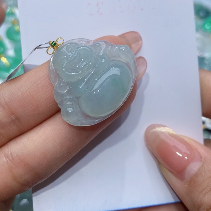 翡翠颈饰18K金镶嵌佛公