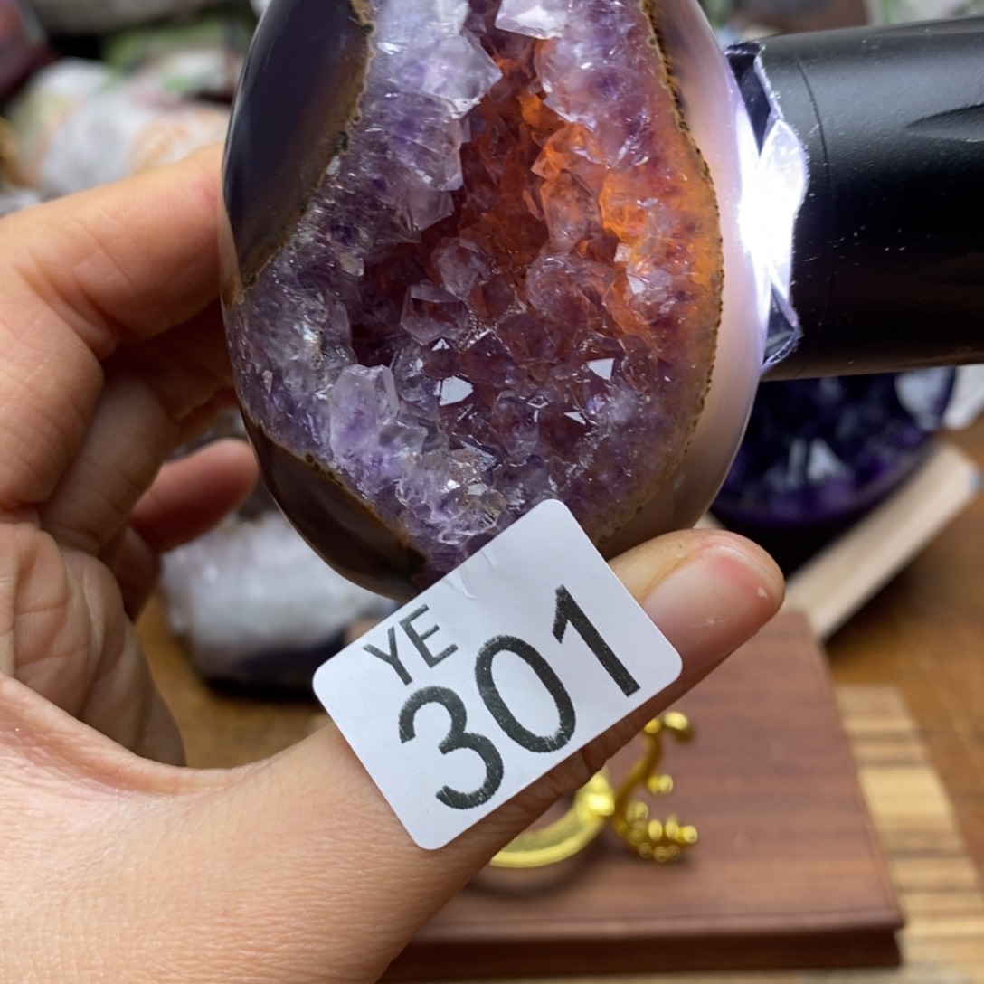 水晶大型摆件（非配饰）未镶嵌