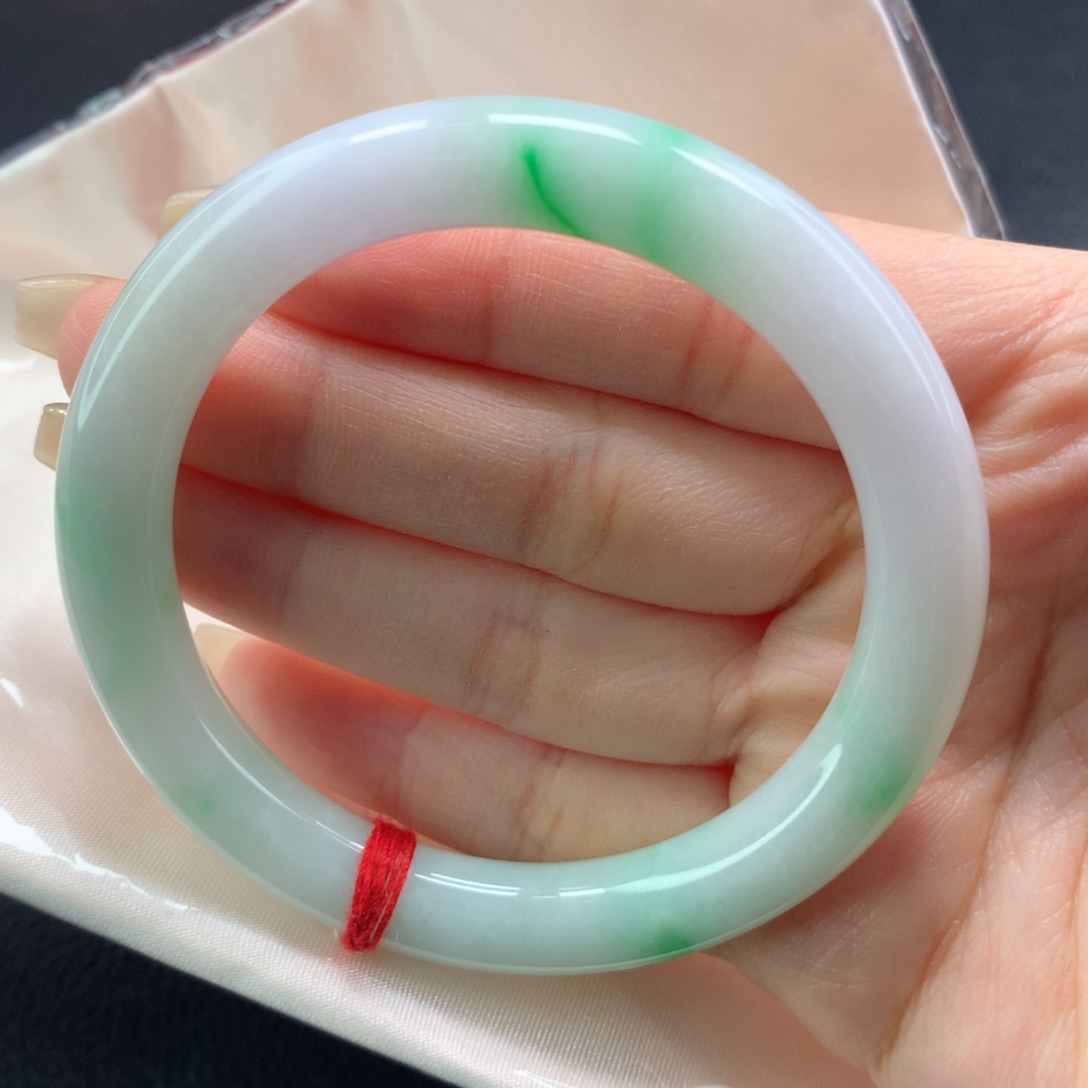 翡翠手镯未镶嵌（6号）（圆条）