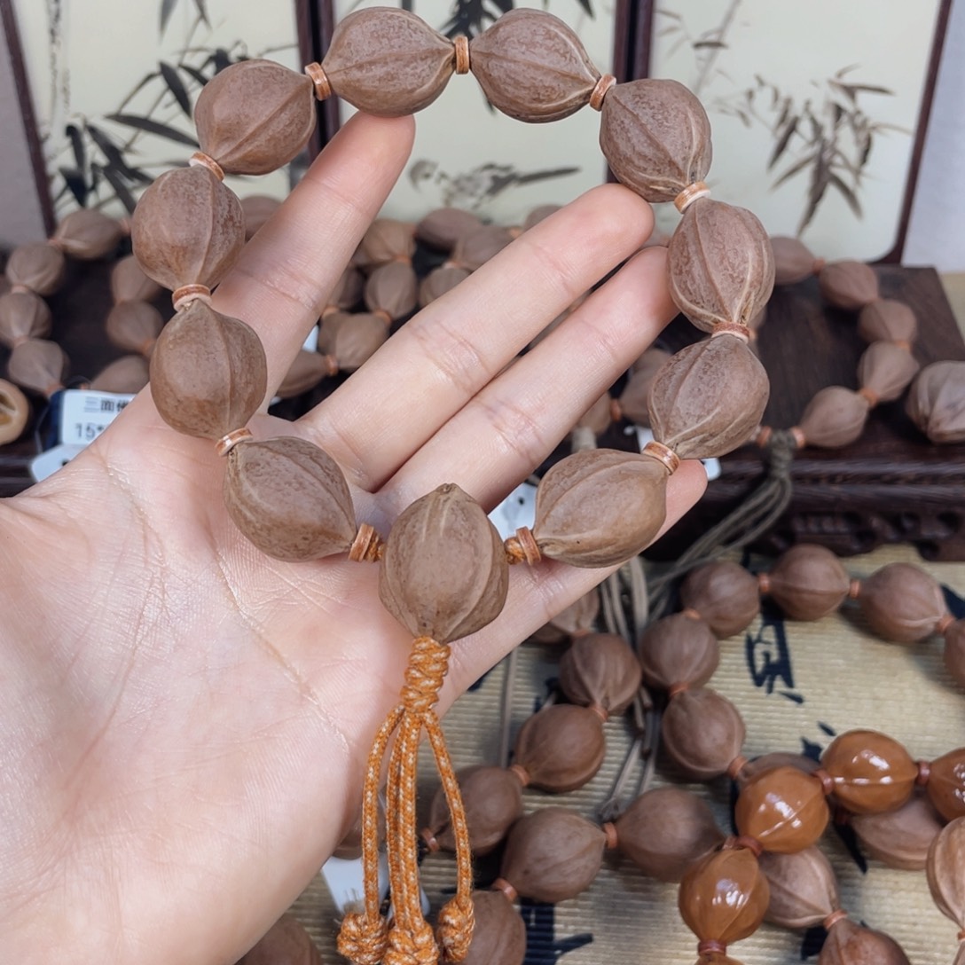 Y***c橄榄核手串梅林铁核1824