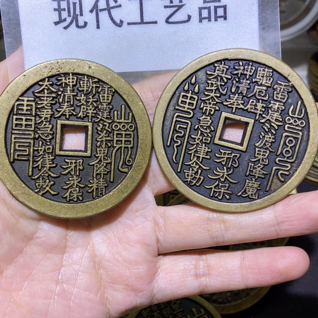 铜翻砂铸造现代工艺品
