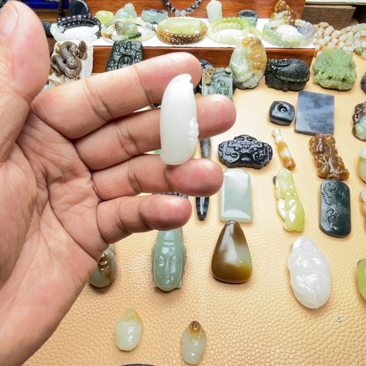 和田玉颈饰未镶嵌定制款