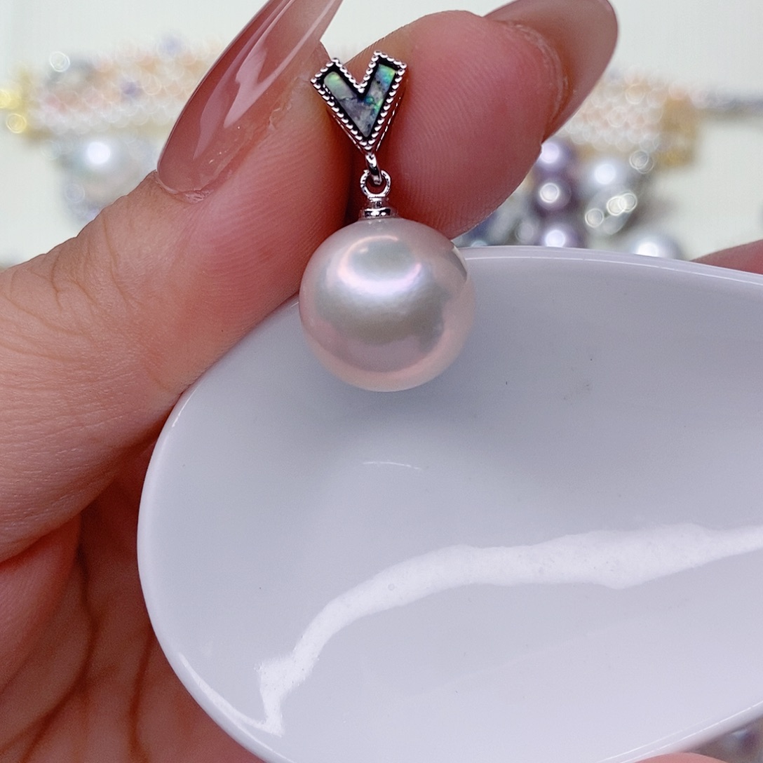 吊坠(赠链)未镶嵌淡水珍珠