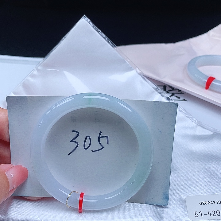 ****o翡翠手镯（圆镯）未镶嵌缅甸翡翠51