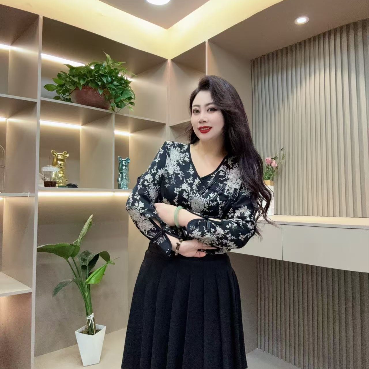 春季洋气小衫-酷 3356国风印花盘扣显瘦百搭潮流胖MM大码女装新款