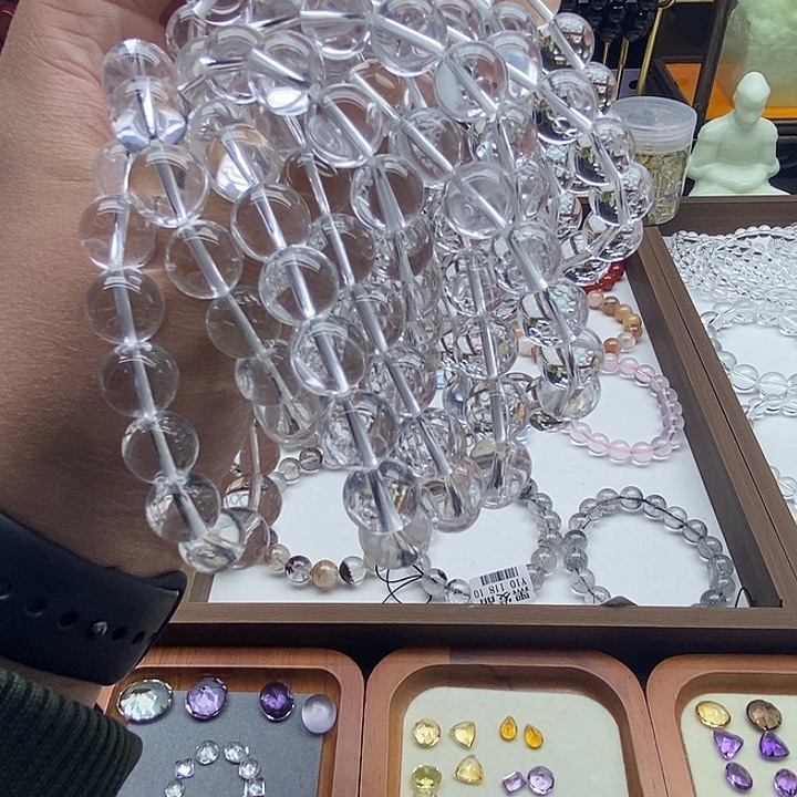 水晶非金属是因为有时候没能给我们