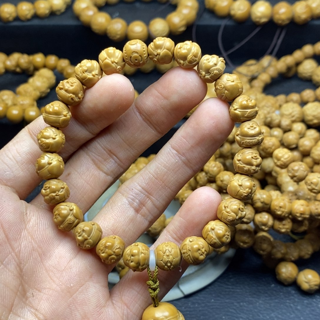 吊坠猴头核桃0.9小财神