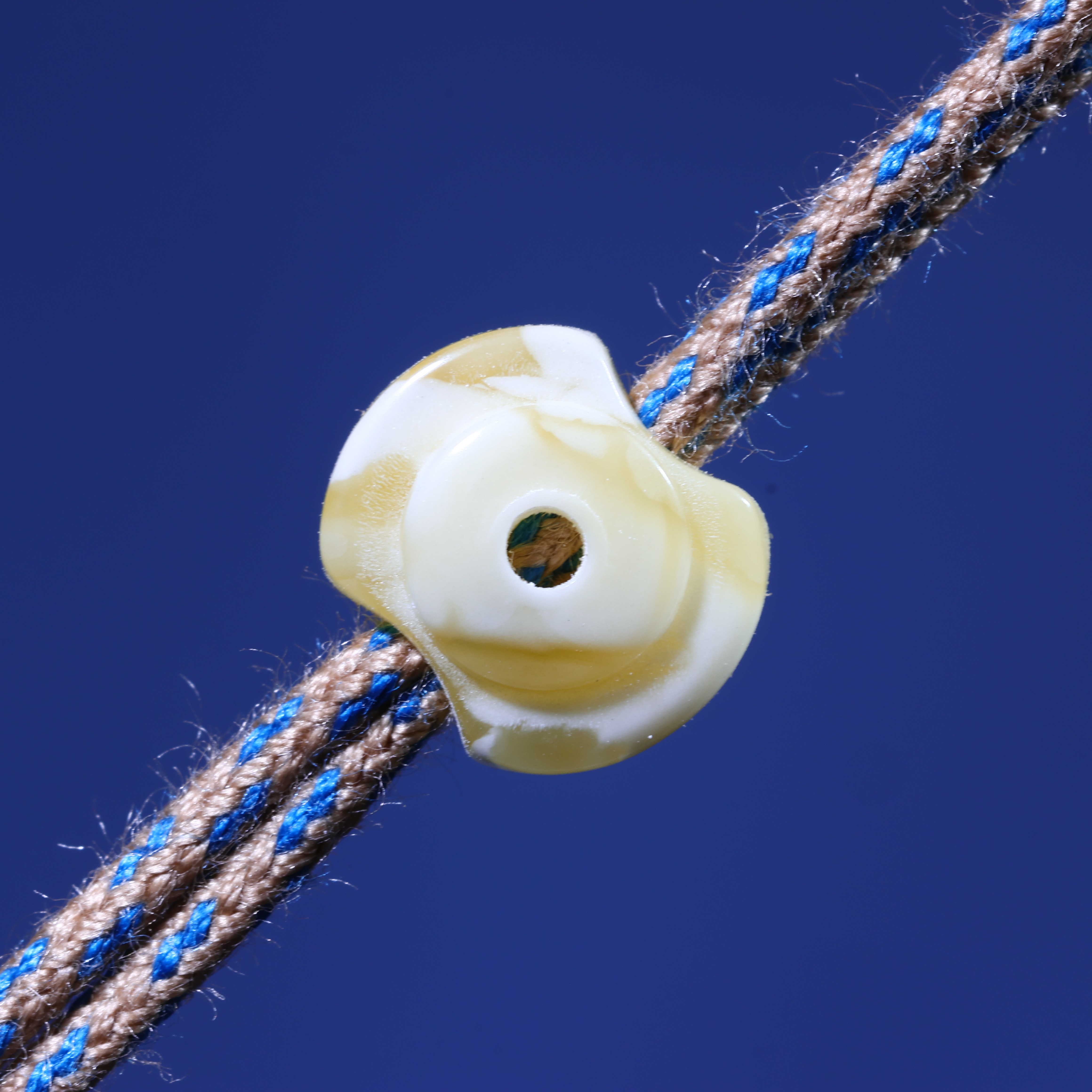 蜜蜡背云珠子天然原矿白蜡花浓蜡鱼嘴特色线束背云蜜蜡配饰D82