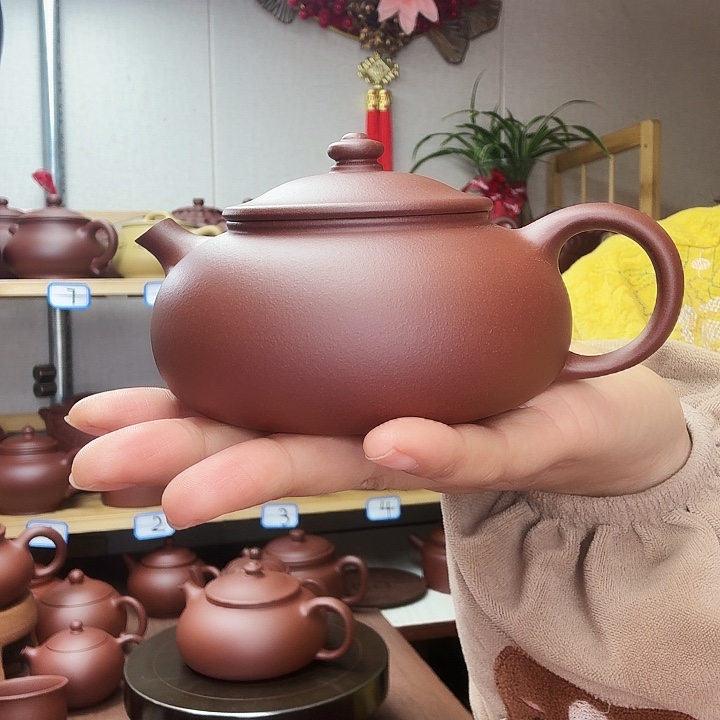 時***光紫砂茶壶寒江半手220毫升，底槽清