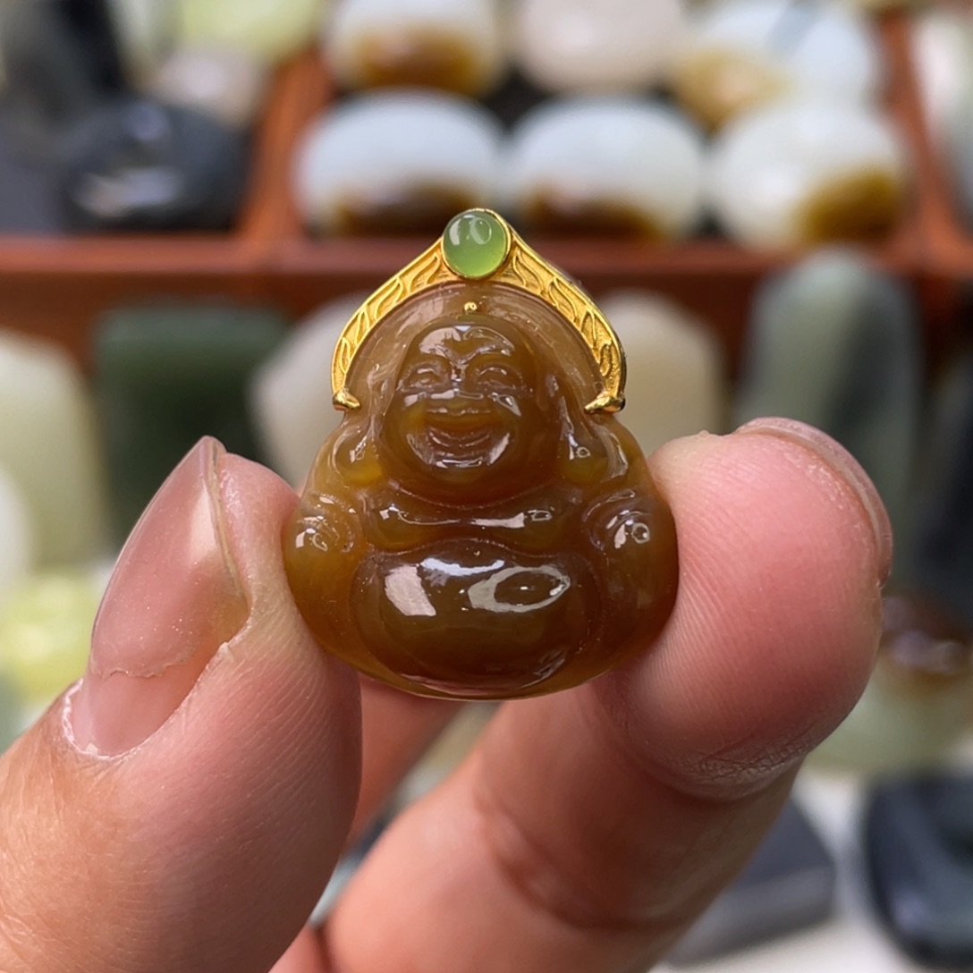 和田玉颈饰18K金镶嵌