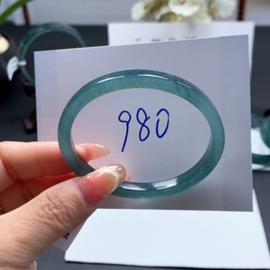 翡翠手镯未镶嵌55贵妃